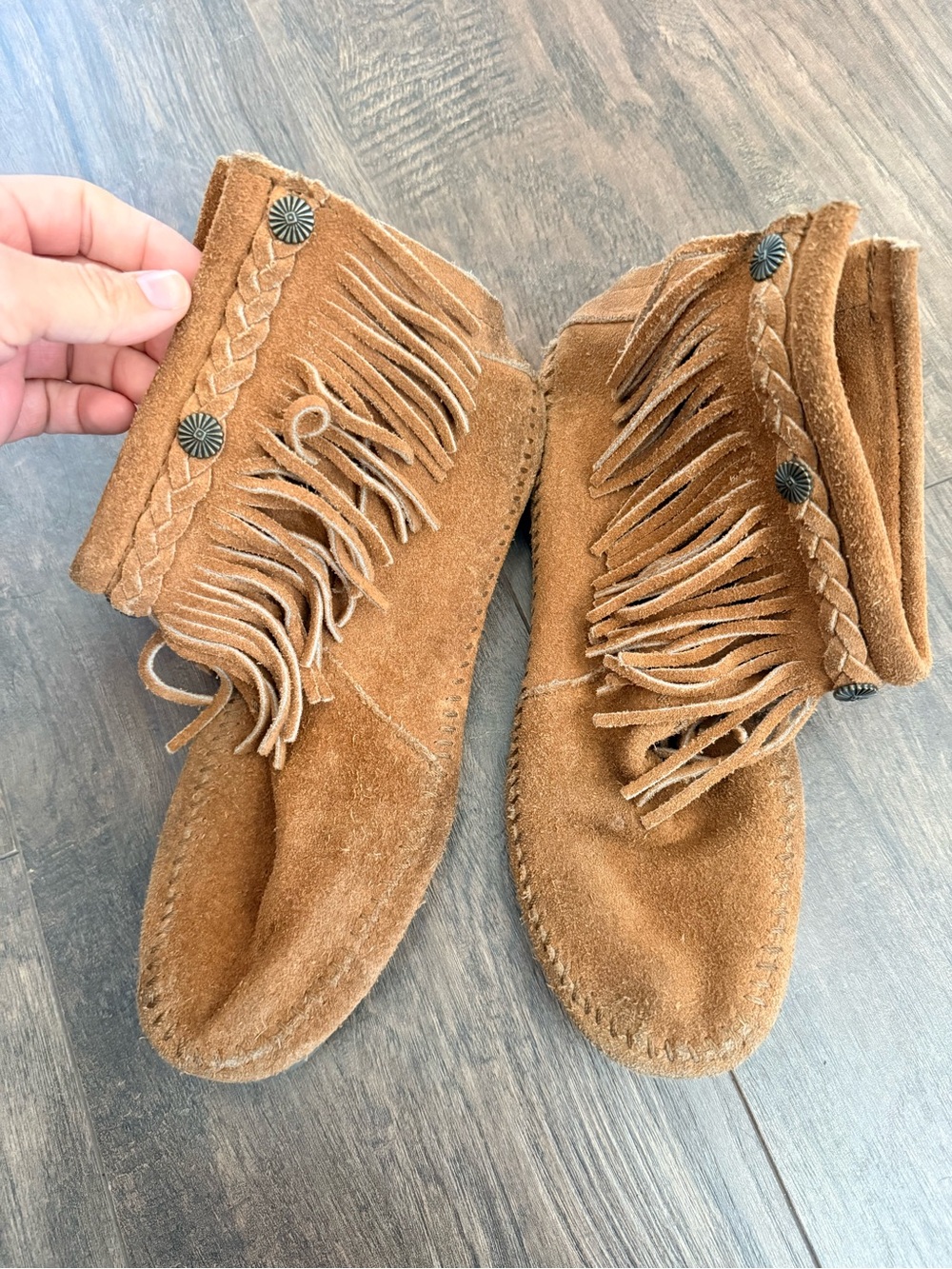 Minnetonka Moccasin Booties - Chestnut Brown